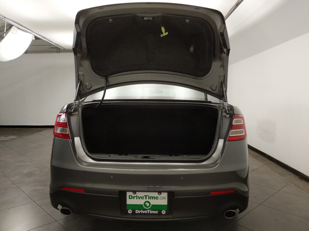 2014 Ford Taurus - Trunk