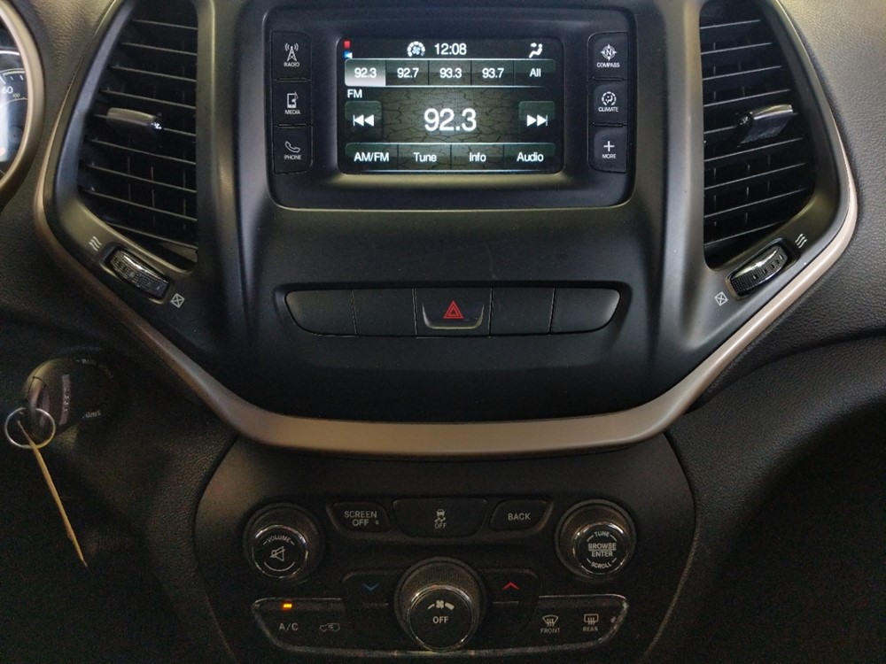 2014 Jeep Cherokee - Stereo Package