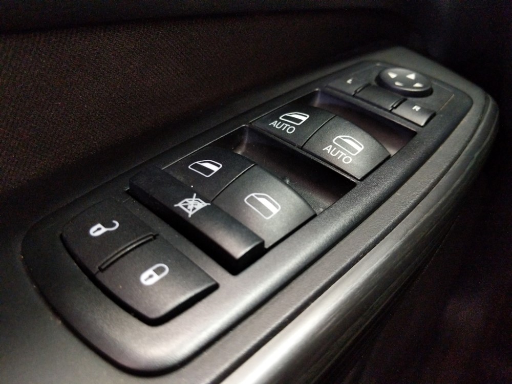 2014 Jeep Cherokee - Driver Power Windows/Lock Control