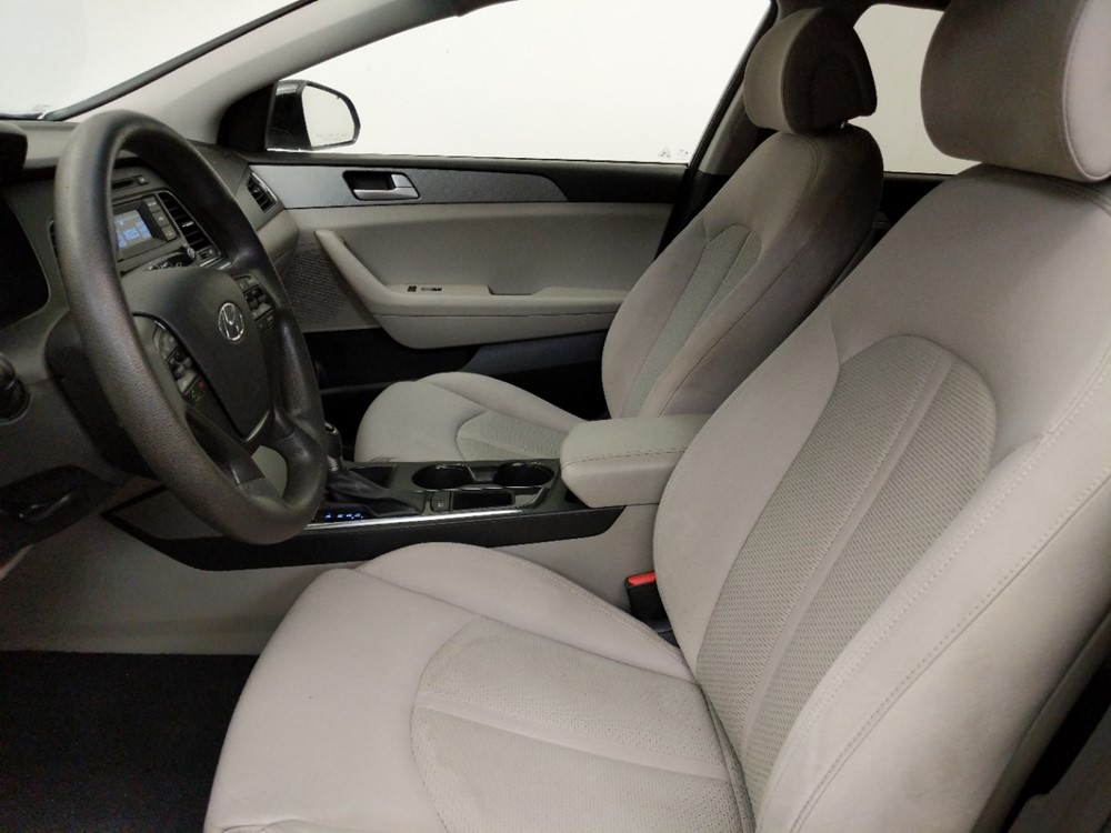 2015 Hyundai Sonata - Driver Front Seat