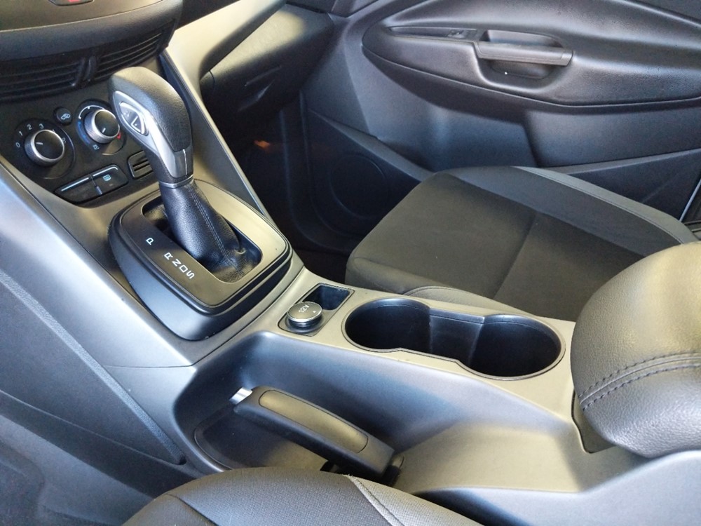 2014 Ford Escape - Center Console/Cup Holders