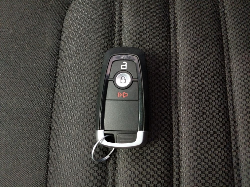 2017 Ford Fusion - Keys