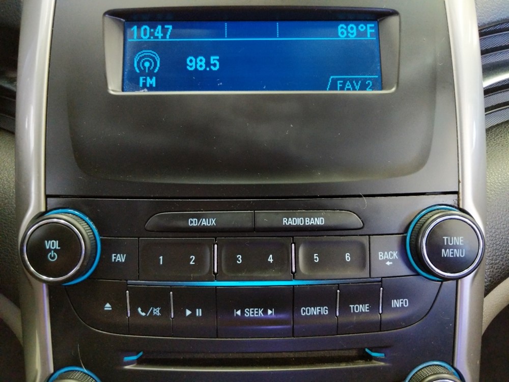 2016 Chevrolet Malibu - Stereo Package