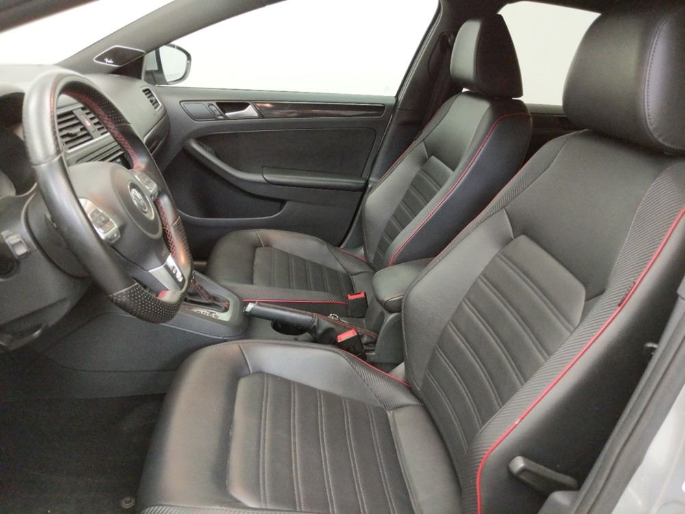 2014 Volkswagen Jetta - Driver Front Seat