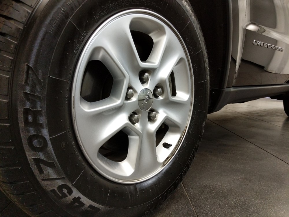 2014 Jeep Grand Cherokee - Wheel