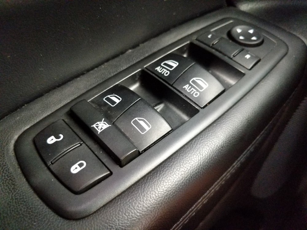 2014 Jeep Grand Cherokee - Driver Power Windows/Lock Control