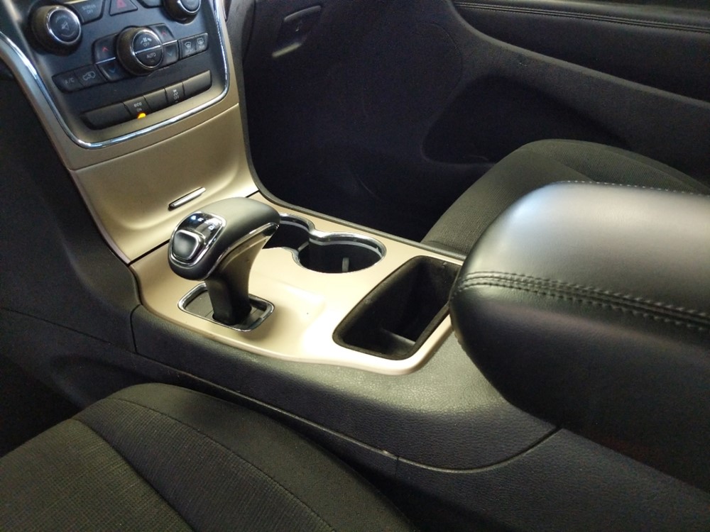 2014 Jeep Grand Cherokee - Center Console/Cup Holders