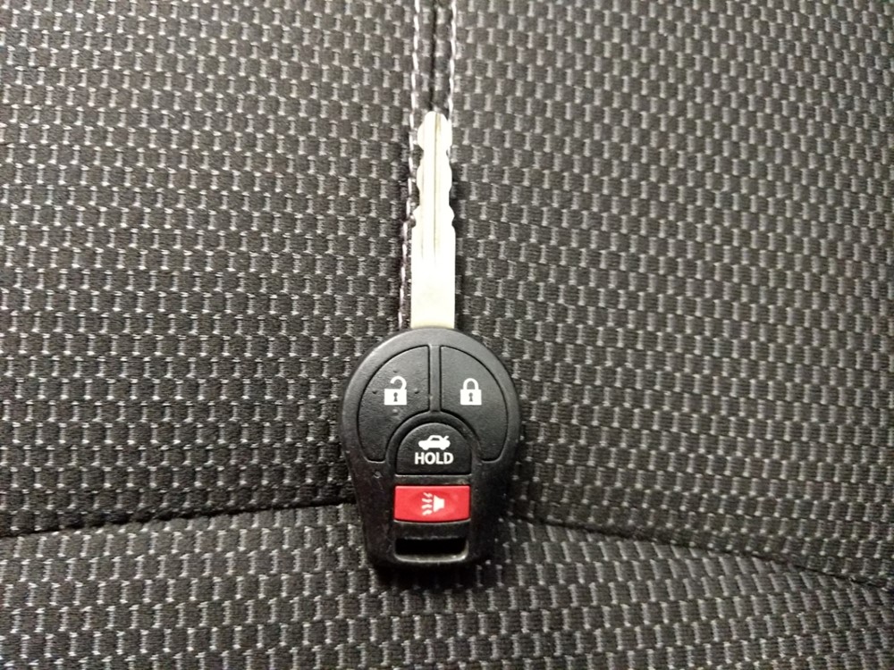 2016 Nissan Sentra - Keys