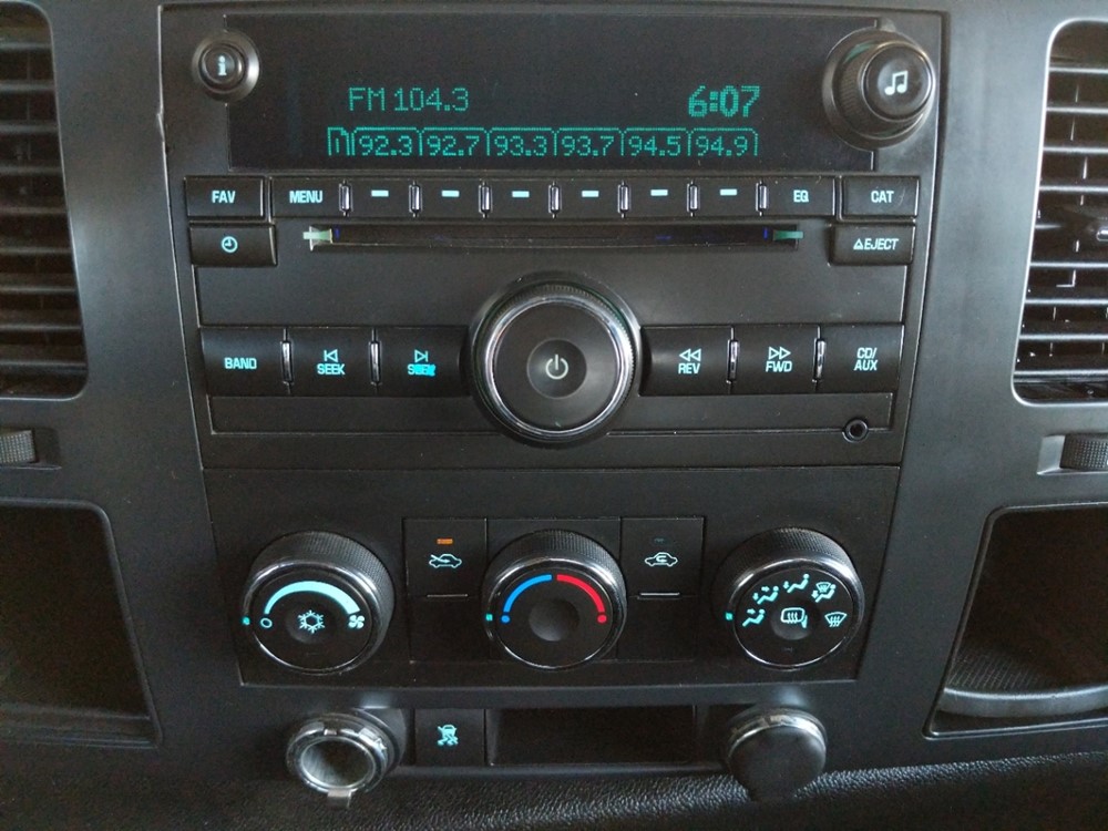 2009 GMC Sierra 1500 - Stereo Package