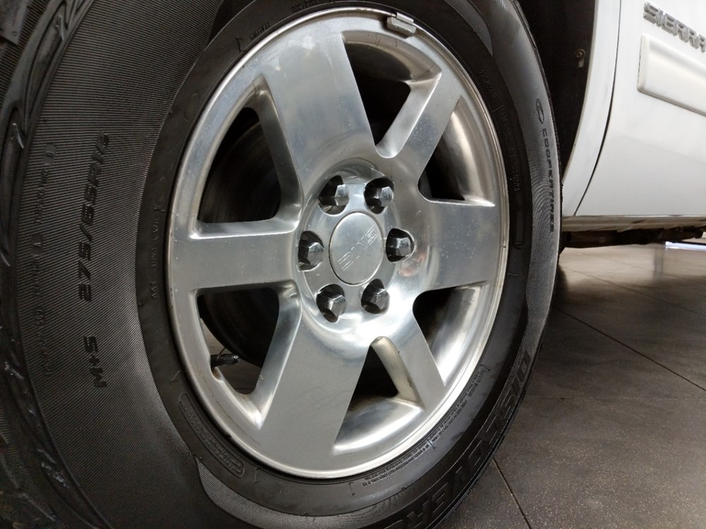 2009 GMC Sierra 1500 - Wheel