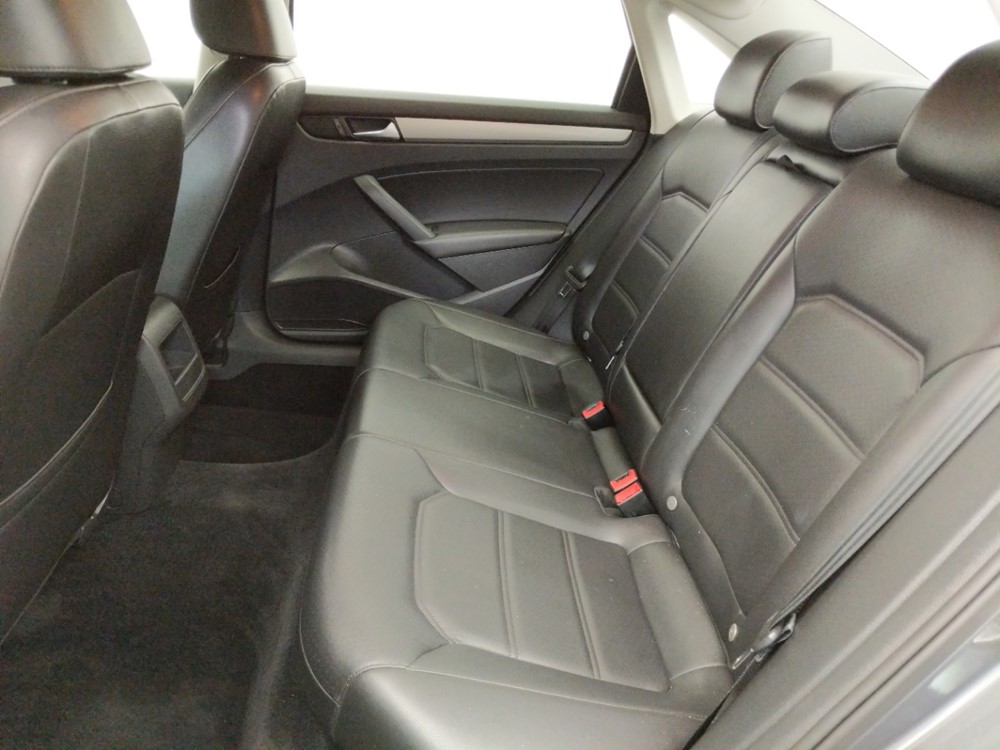 2015 Volkswagen Passat - Driver Rear Seat