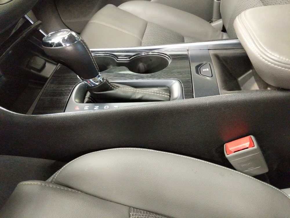2016 Chevrolet Impala - Center Console/Cup Holders