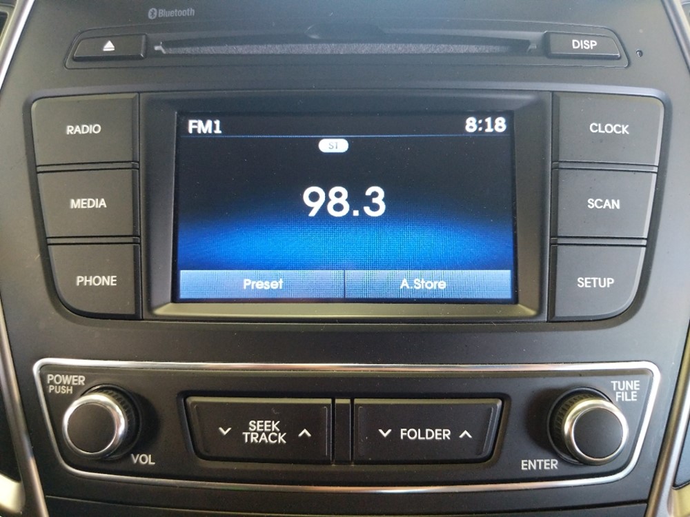 2018 Hyundai Santa Fe - Stereo Package