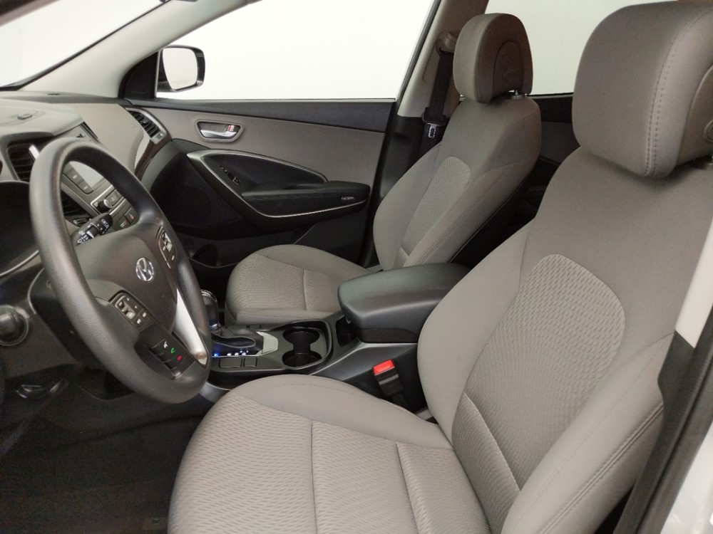 2018 Hyundai Santa Fe - Driver Front Seat