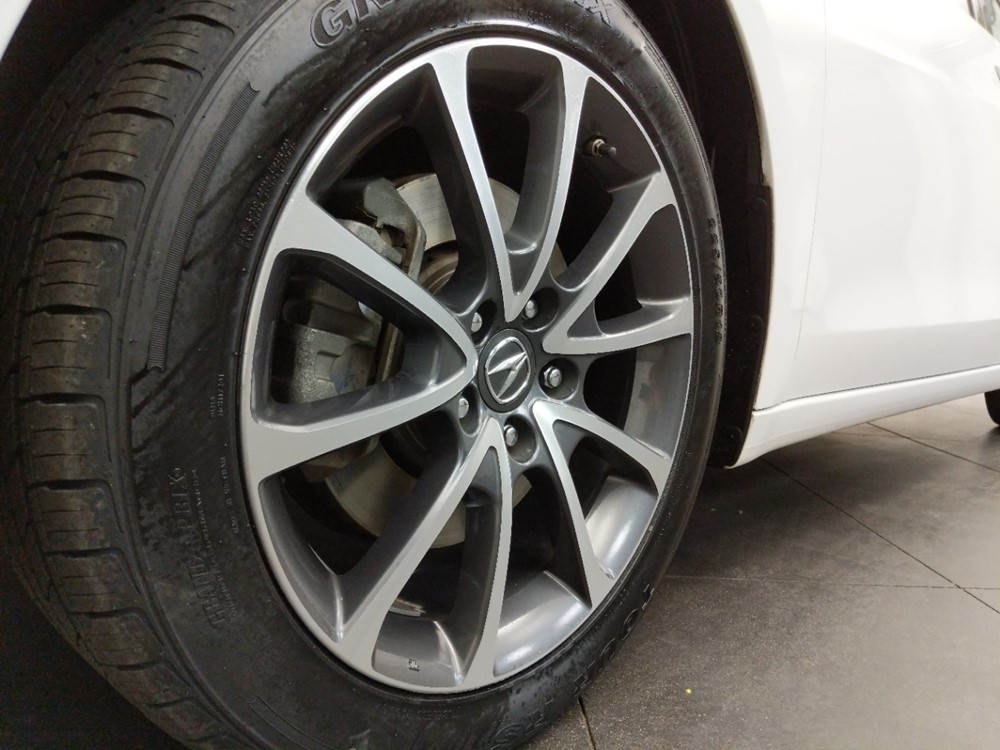 2016 Acura TLX - Wheel