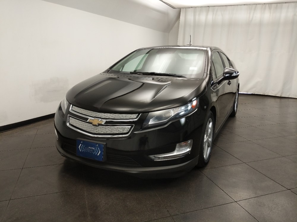 2015 Chevrolet Volt - Driver Front Hood