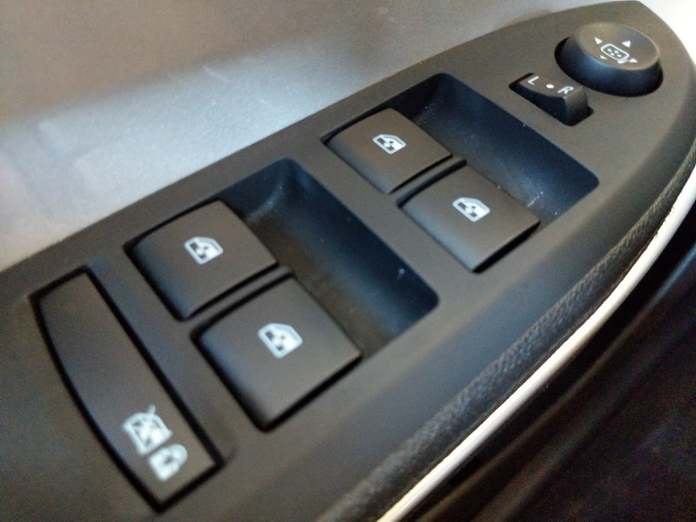2015 Chevrolet Volt - Driver Power Windows/Lock Control