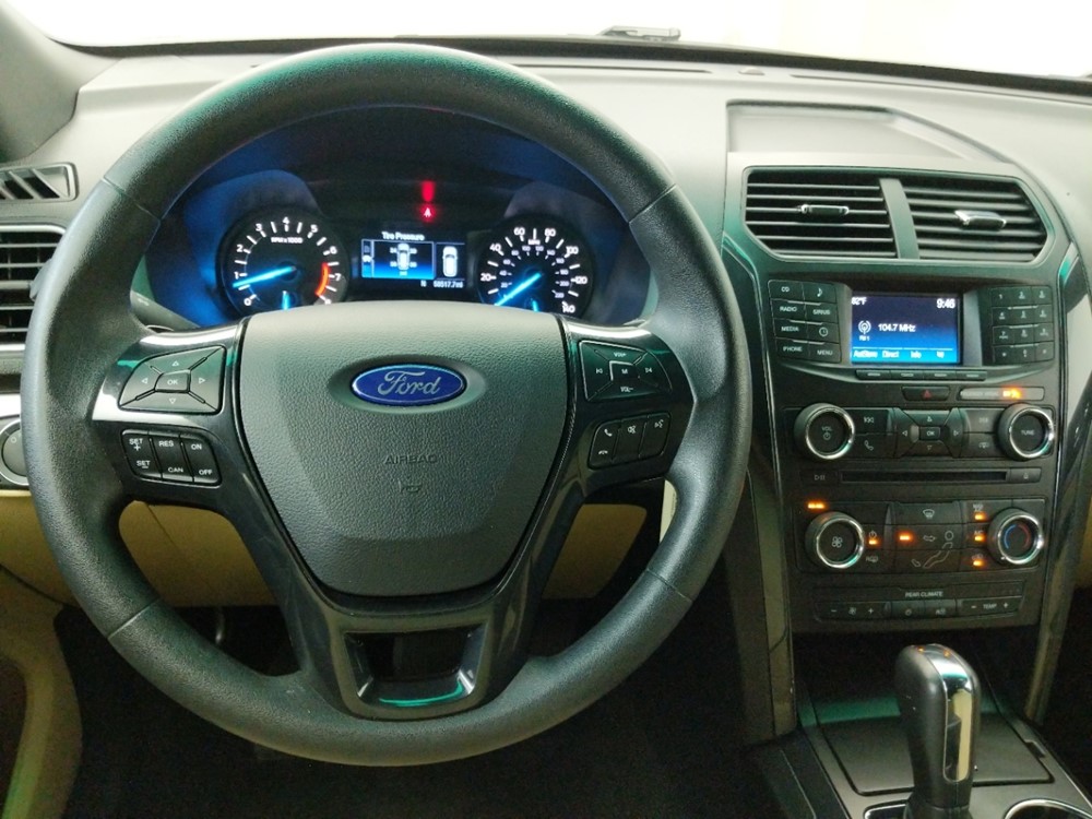 2016 Ford Explorer - Driver Dash