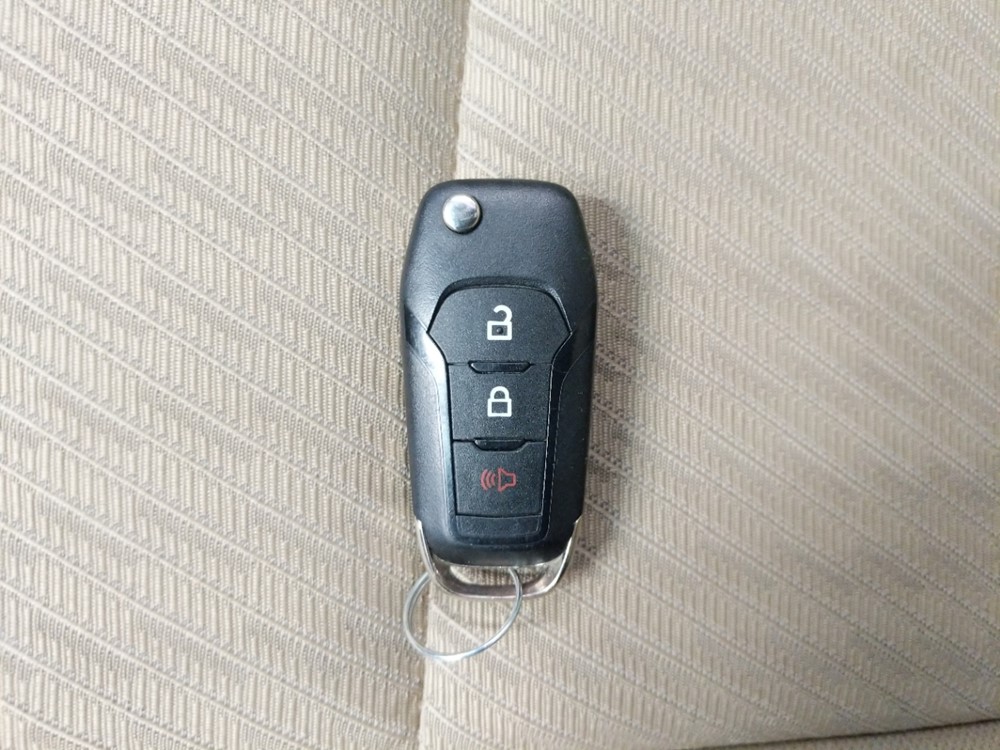2016 Ford Explorer - Keys