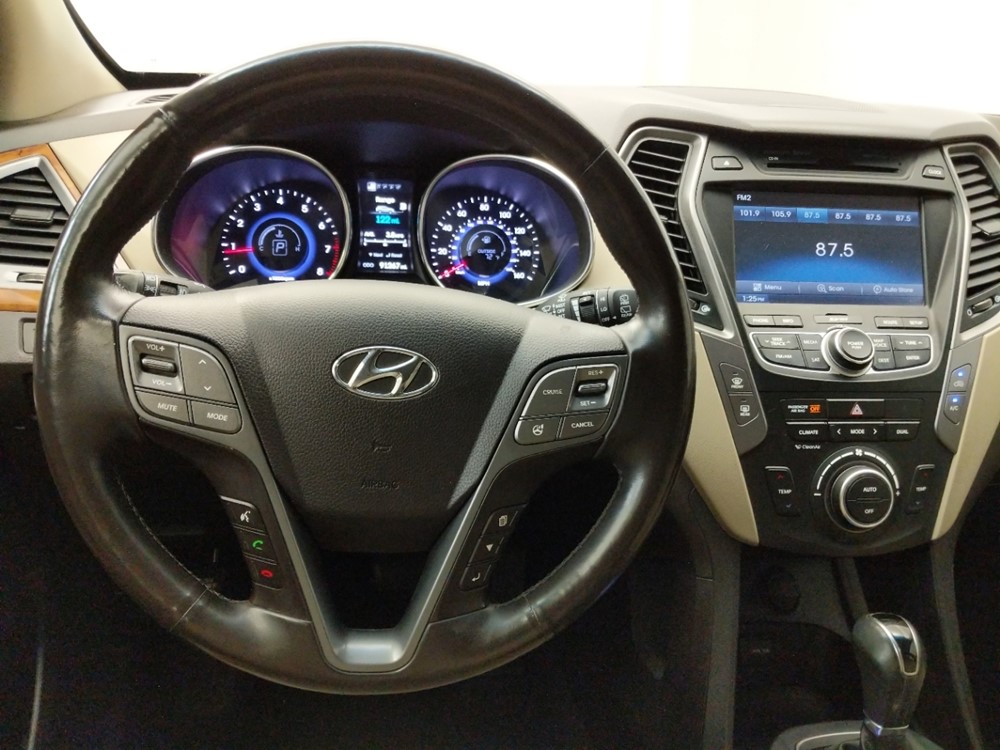 2013 Hyundai Santa Fe - Driver Dash