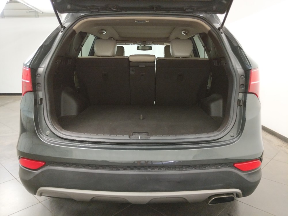 2013 Hyundai Santa Fe - Trunk