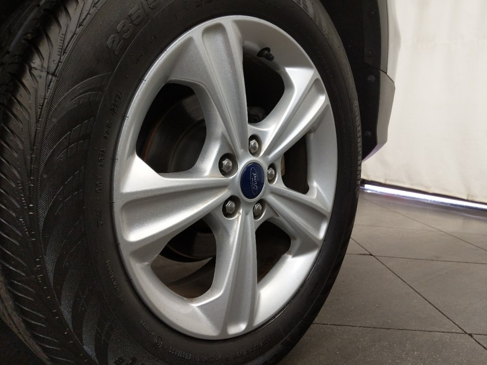 2015 Ford Escape - Wheel