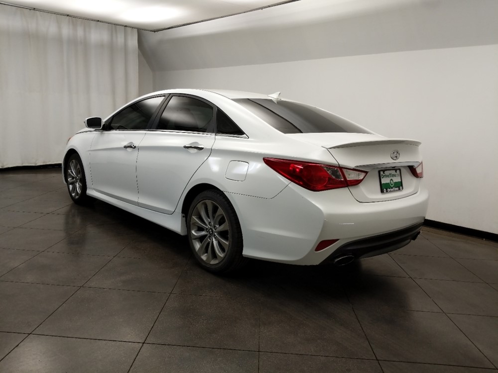 2014 Hyundai Sonata - Driver Rear Bumper