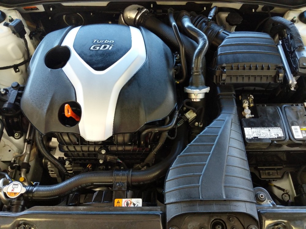 2014 Hyundai Sonata - Engine