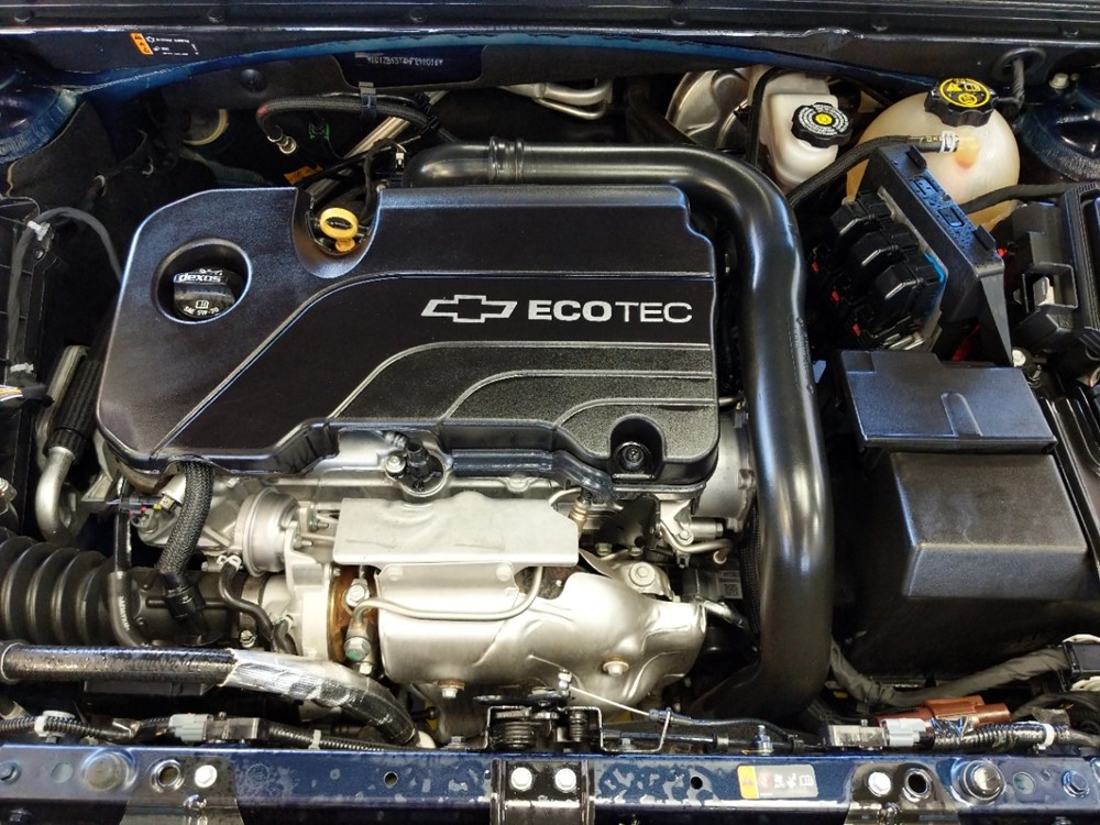 2017 Chevrolet Malibu - Engine
