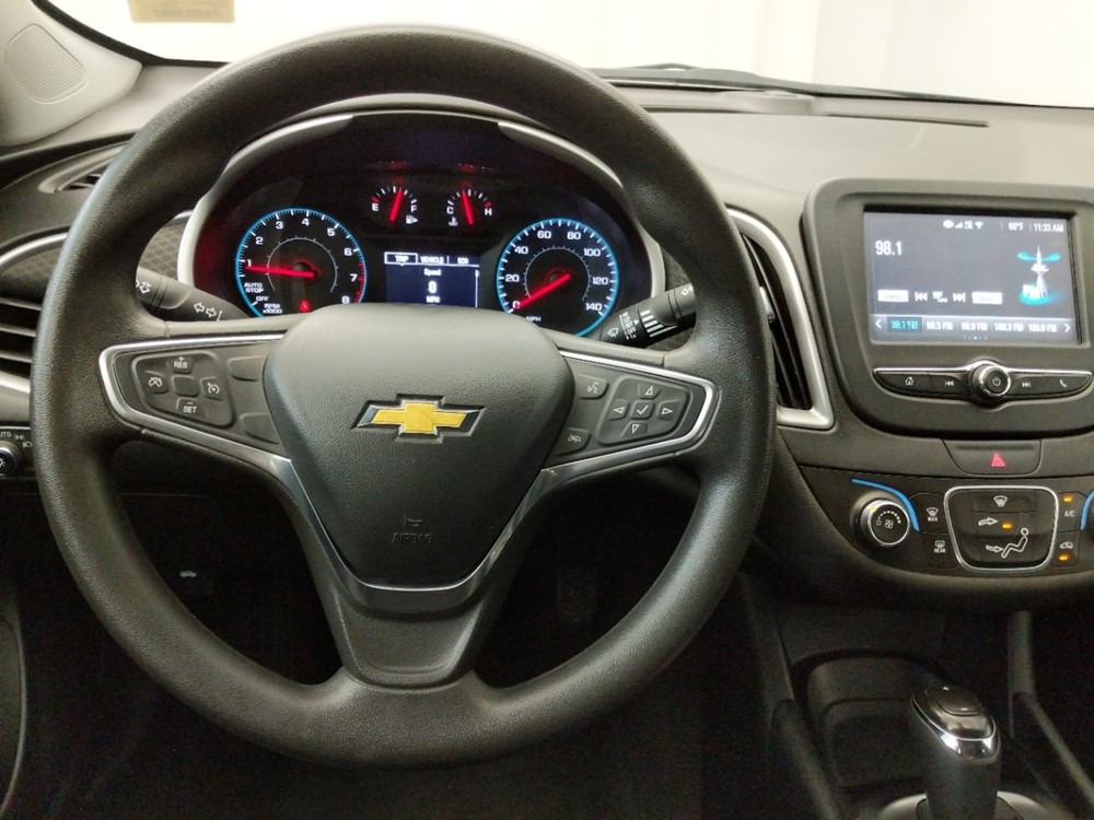 2017 Chevrolet Malibu - Driver Dash
