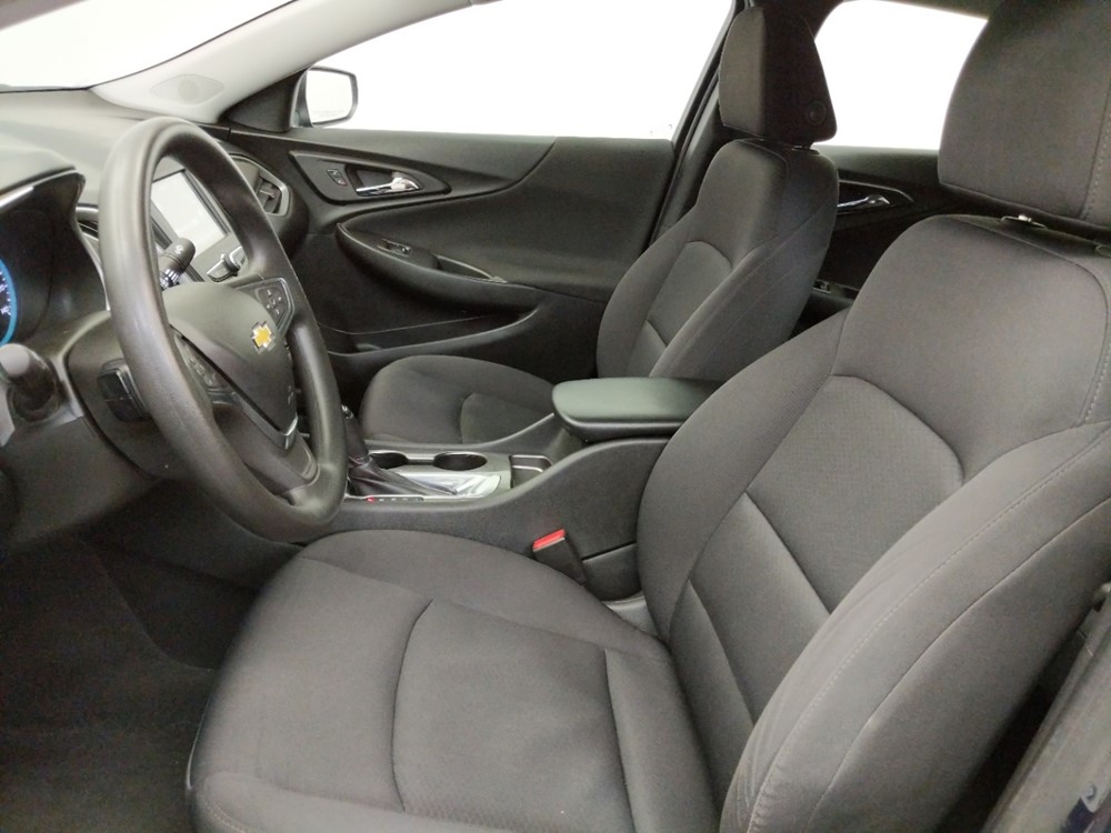 2017 Chevrolet Malibu - Driver Front Seat