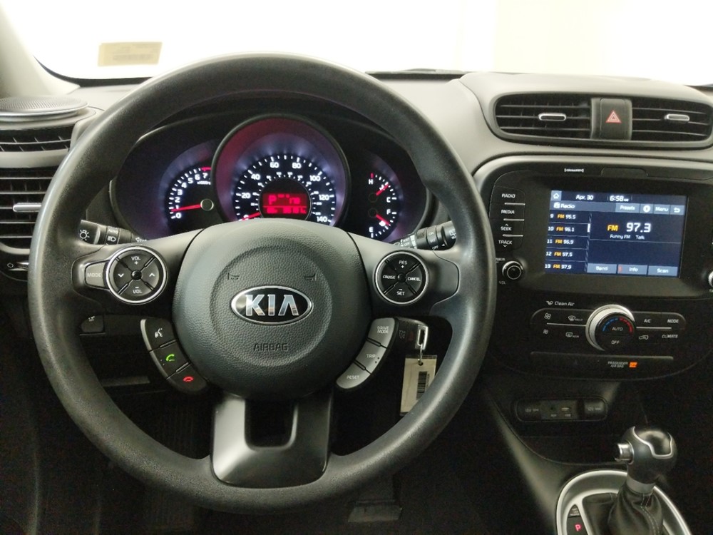 2018 Kia Soul - Driver Dash