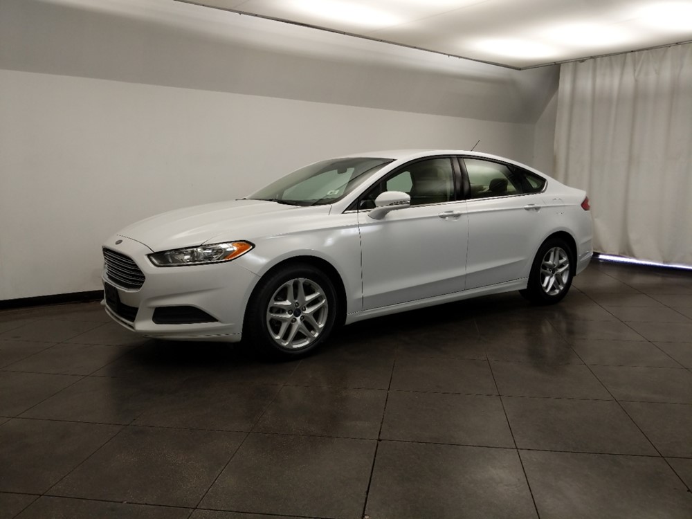 2016 Ford Fusion - Driver Front Side