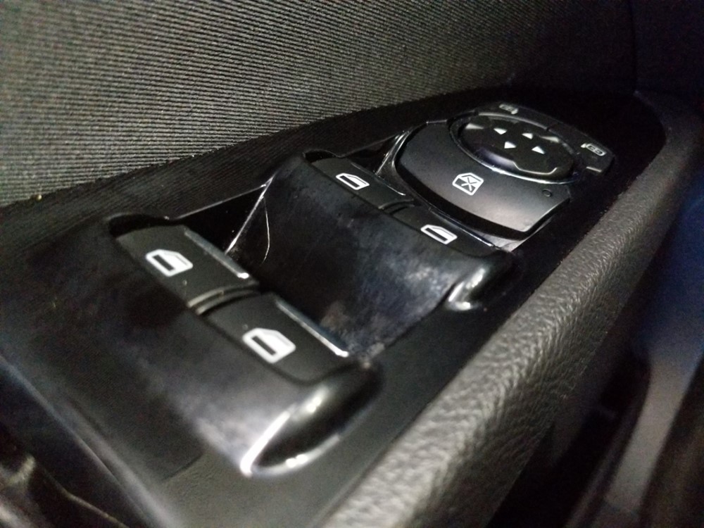 2016 Ford Fusion - Driver Power Windows/Lock Control
