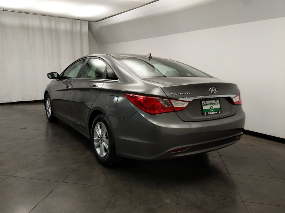2013 Hyundai Sonata - Driver Rear Bumper