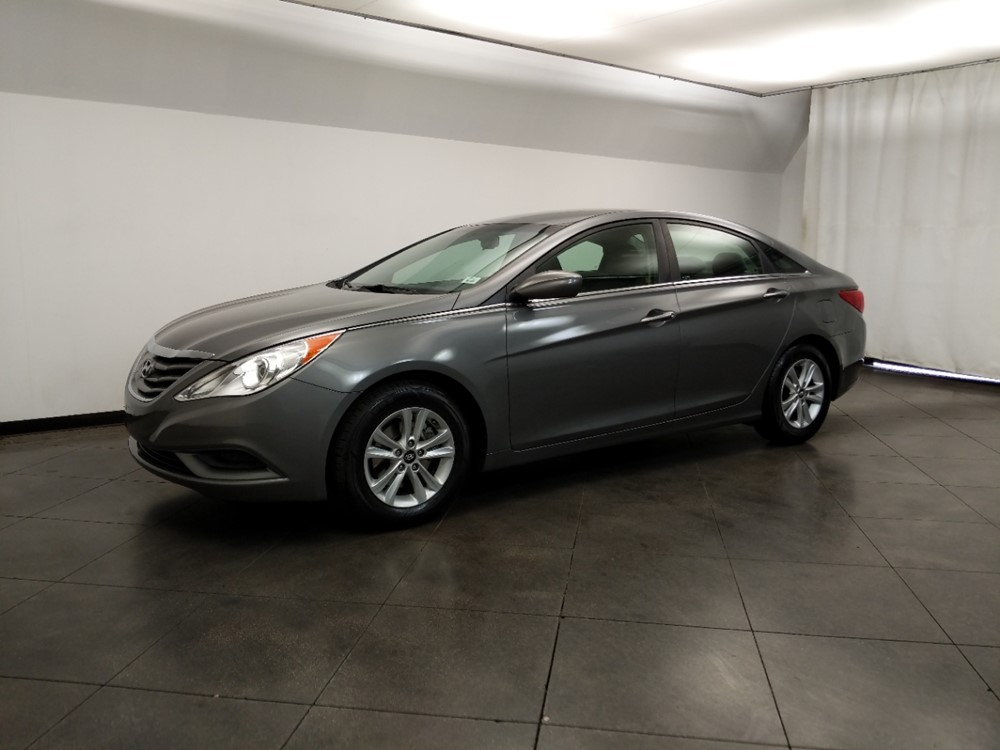 2013 Hyundai Sonata - Driver Front Side