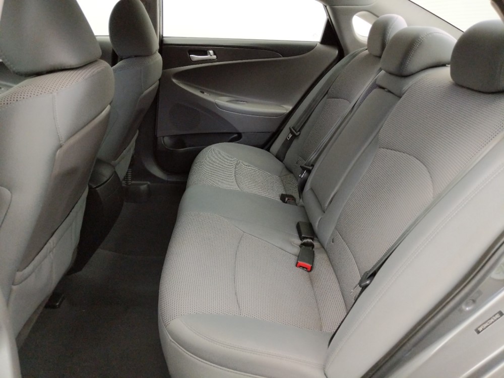 2013 Hyundai Sonata - Driver Rear Seat