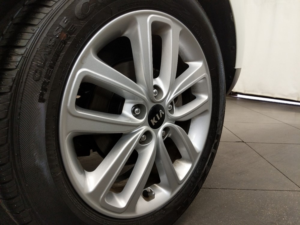 2018 Kia Soul - Wheel