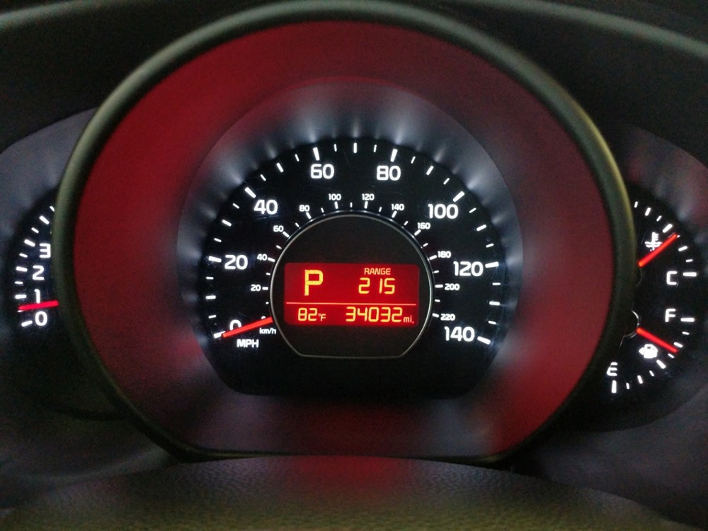 2018 Kia Soul - Odometer Close Up
