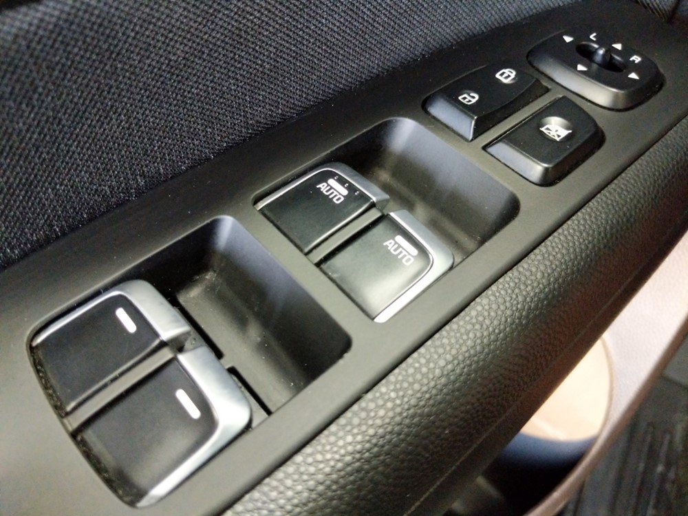 2018 Kia Soul - Driver Power Windows/Lock Control