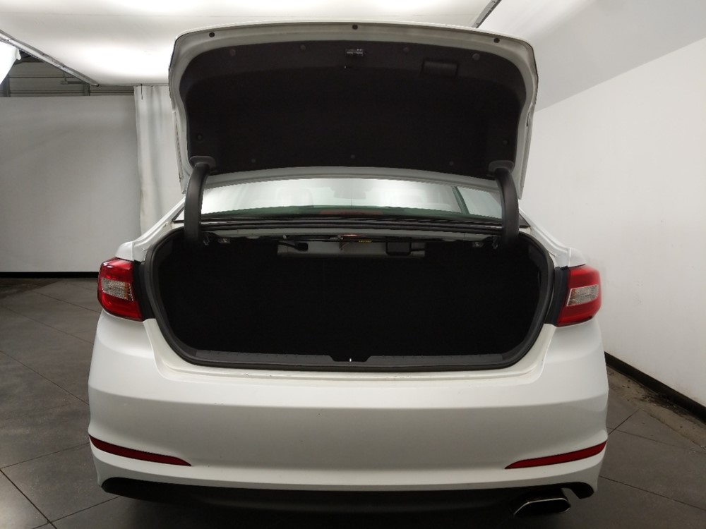 2017 Hyundai Sonata - Trunk
