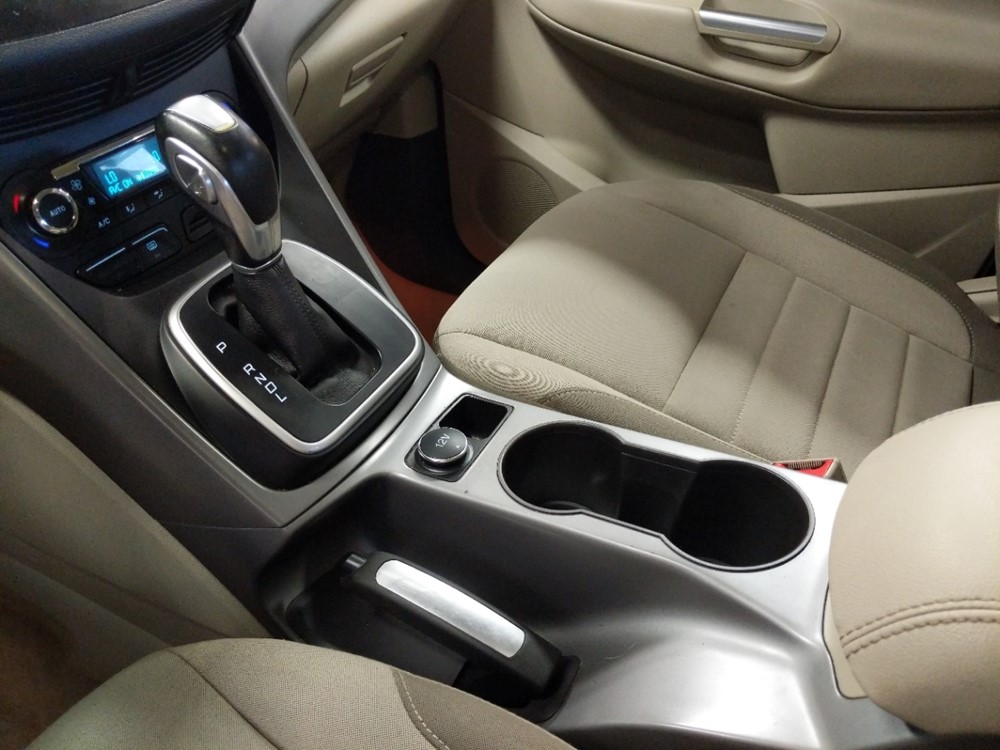 2015 Ford C-MAX - Center Console/Cup Holders