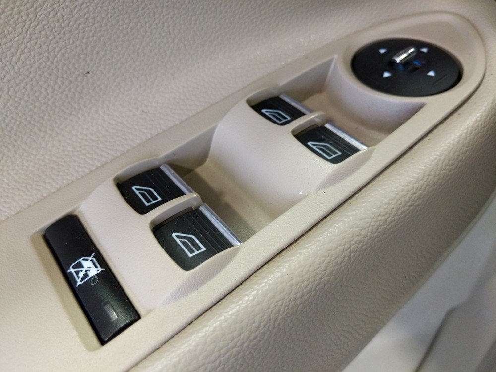 2015 Ford C-MAX - Driver Power Windows/Lock Control