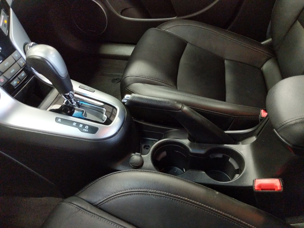 2012 Chevrolet Cruze - Center Console/Cup Holders