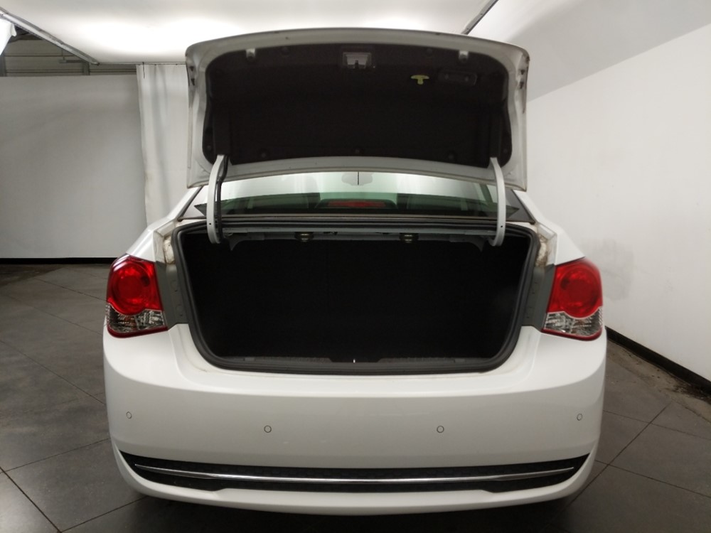 2012 Chevrolet Cruze - Trunk