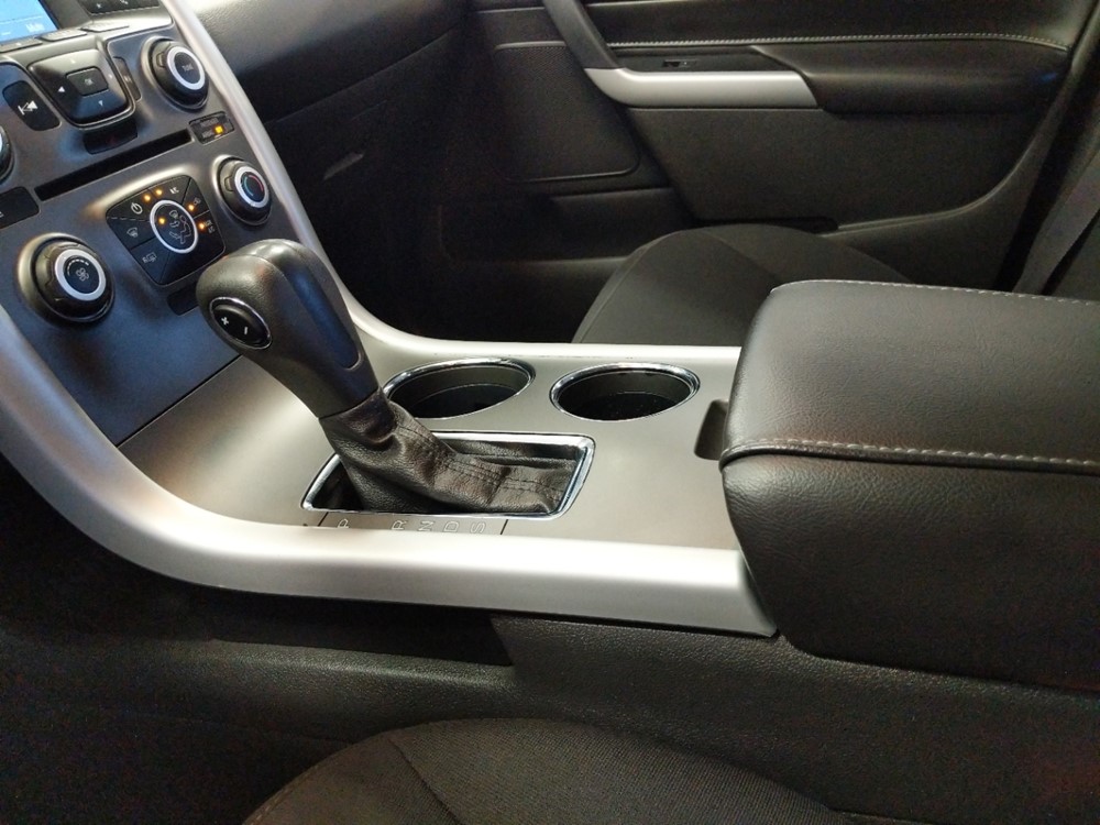 2014 Ford Edge - Center Console/Cup Holders