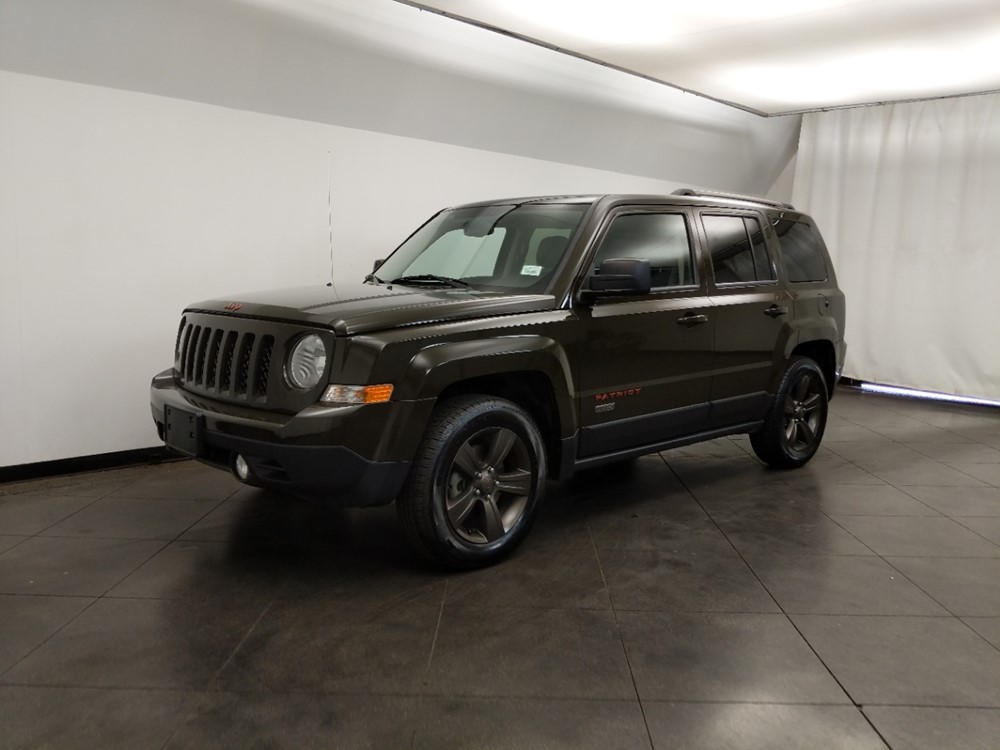 2016 Jeep Patriot - Driver Front Bumper