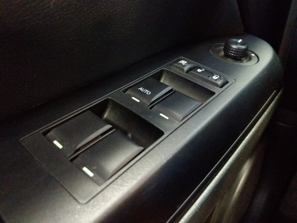 2016 Jeep Patriot - Driver Power Windows/Lock Control