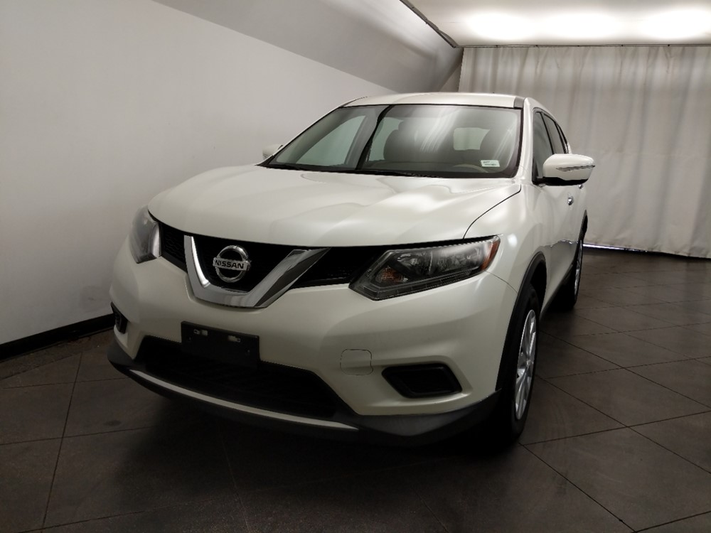 2015 Nissan Rogue - Driver Front Hood