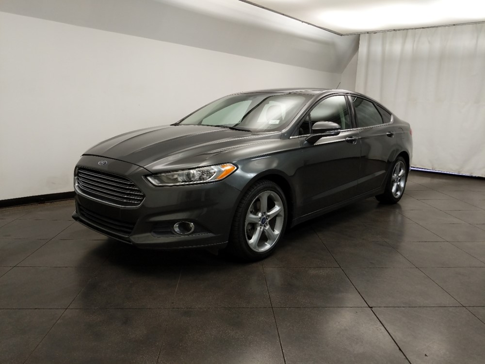 2015 Ford Fusion - Driver Front Bumper